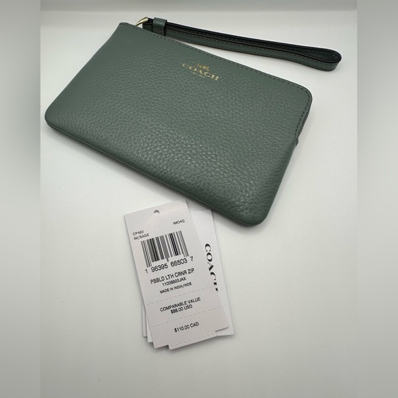 Coach Sage Green Corner Zip Pebbled Leather Wristlet NWT - Picture 4 of 8